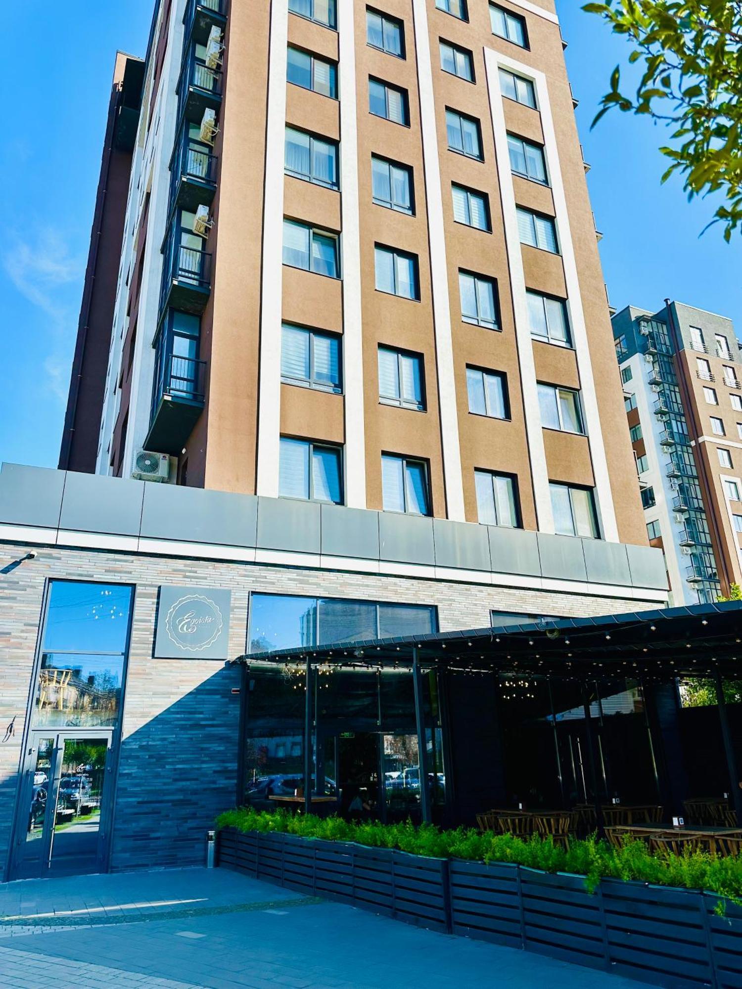 Modern Apartments With A Coffee Machine In The City Center, A View Of The City روفنو المظهر الخارجي الصورة